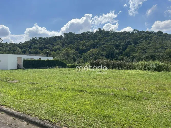 Terreno à venda, 1223 m² por R$ 530.000,00 - Residencial Jequitiba - Jacareí/SP