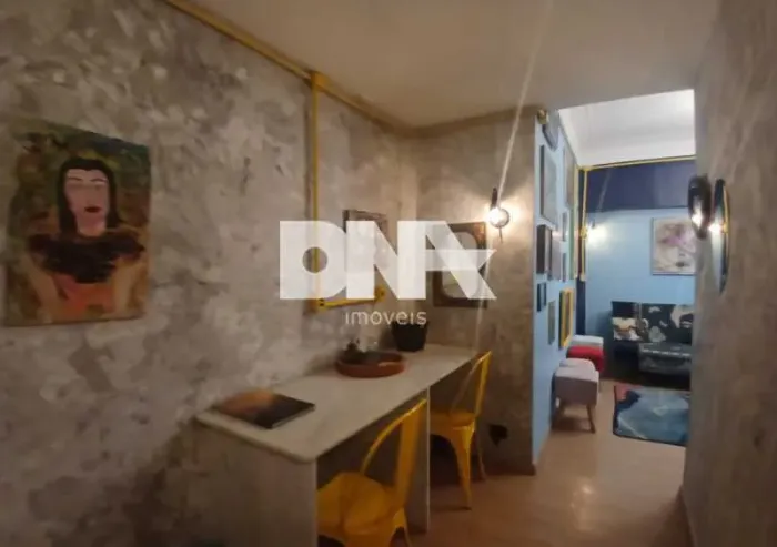 Apartamento : Padrão / Residencial / Copacabana