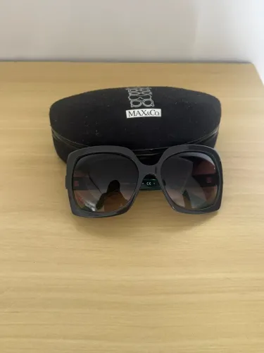 Vendo óculos Max&CO original