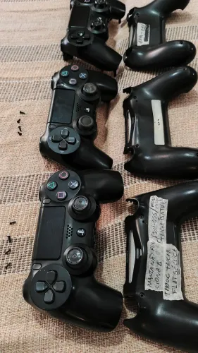 Lote Controles ORIGINAIS PS4 Aproveitar Peças