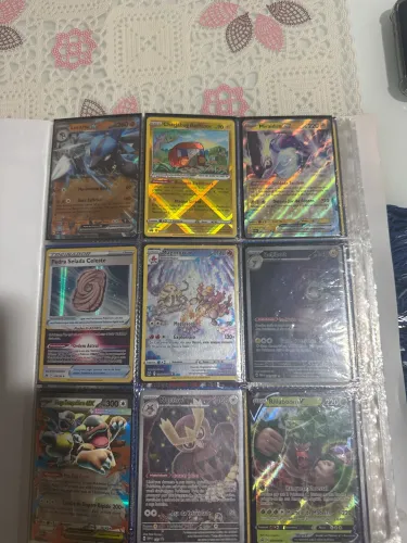 Cartas raras de Pokémon 