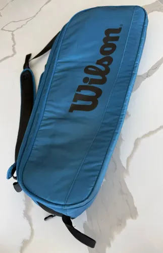 Raqueteira Wilson Ultra V4 Tour