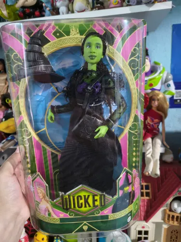 Boneca Elphaba Wicked original NOVA