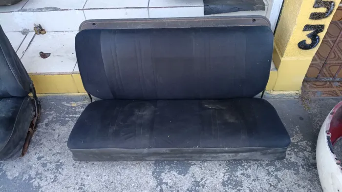 BANCO TRASEIRO DA VARIANT TL 