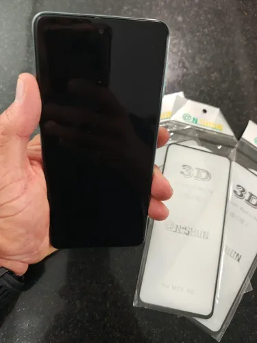 Oportunidade única! Samsung M53 5G 128 gb / 8 gb de RAM /Carregador original Samsung !