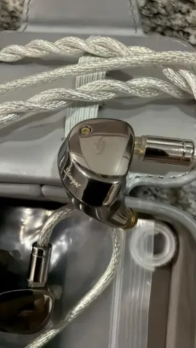 Fone de ouvido iem Simgot ET142 Zerado!