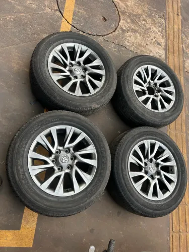 Jogo de Rodas Hilux Sw4 2021 SRX