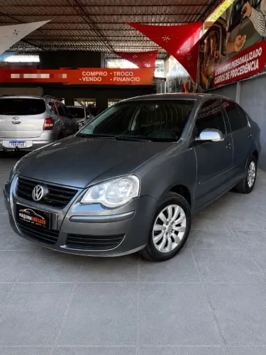 Volkswagen Polo Sedan 1.6 MI Total Flex 8V 4P 2012