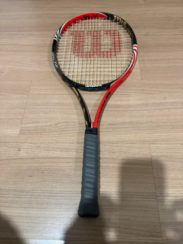 Raquete de Tênis juvenil Wilson BLX SixOne 26