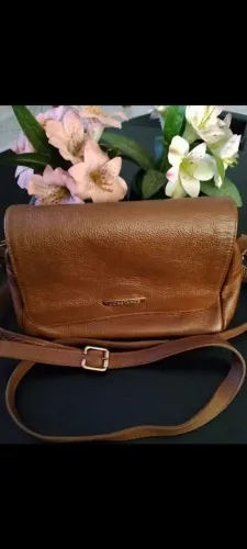 Bolsa constance de couro 