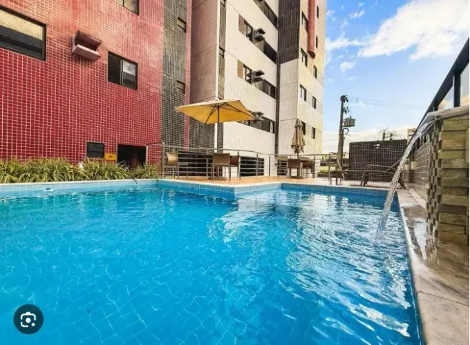 ALUGO EDF. SOHO PONTA VERDE MOBILIADO 2/4 SENDO 1 SUÍTE PRÓXIMO A PRAIA