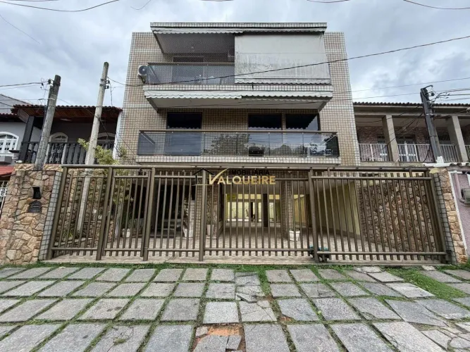 Apartamento com 2 dormitórios para alugar, 55 m² por R$ 2.270,11/mês - Vila Valqueire - Ri