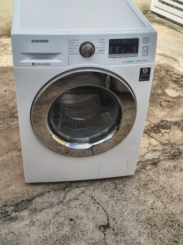 Vendo Lava e Seca Samsung 11kg 127V CONSERVADA