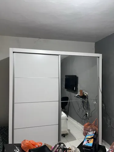 Guarda roupa