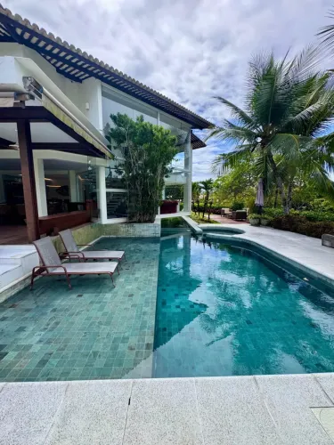 Busca Vida VENDO | Casa de Condomínio | 4 suítes | 1193 m² | Nascente | 2 vagas cobertas