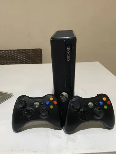 ? XBOX 360 SLIM DESBLOQUEADO - AURORA