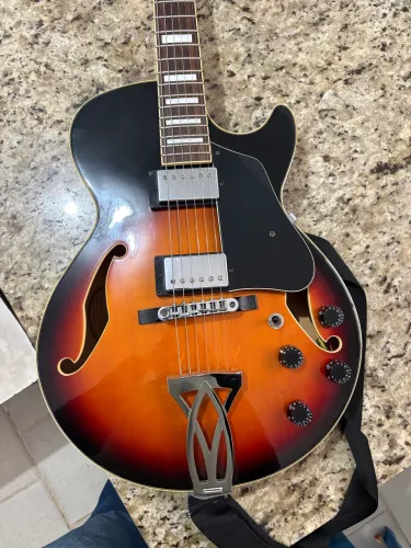 Guitarra ibanez