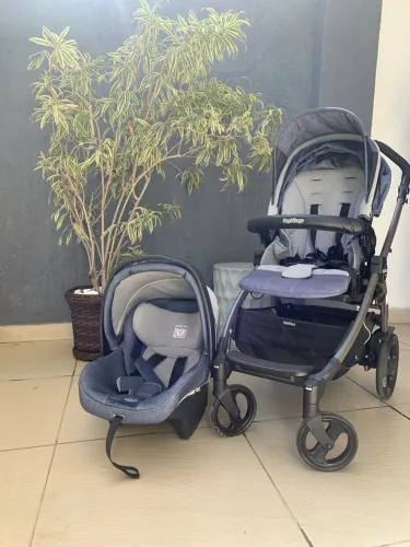 Carrinho de bebê Pég Perego