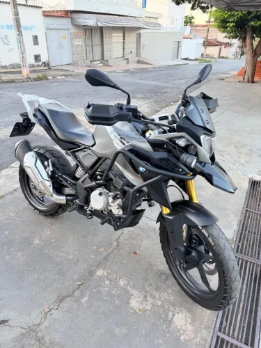 VENDO BMW GS 310 SEM DETALHE