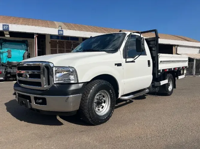 F-350 2015 CARROCERIA DE AÇO 