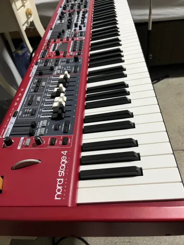 Nord stage 4 HA 73 