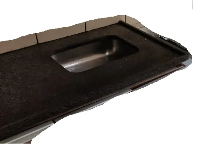Pia de granito 1,20m x 0,60m com cuba de inox (usada)