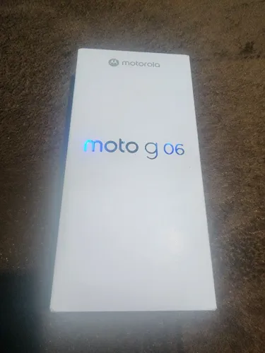 Vendo Motorola G06 de 256gb novo lacrado sem detalhes