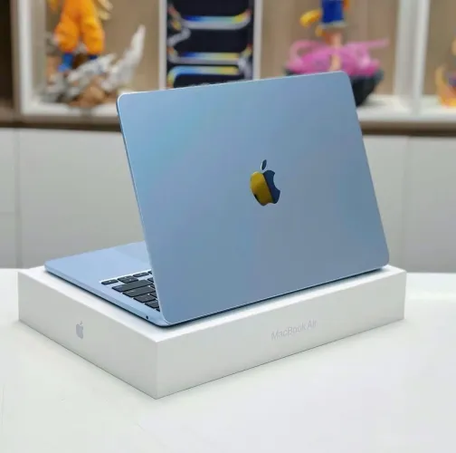 Macbook Air M5 13.6? 16Gb/512Gb céu azul - Lacrado