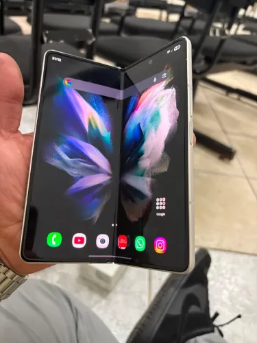 Galaxy Z Fold 3 12GB Ram 512gb interna - ZL ac trocas