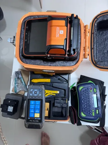 Máquina de fusão óptica + mini OTDR