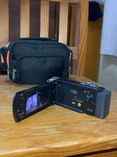 Câmera Sony Handycam DCR-PJ5