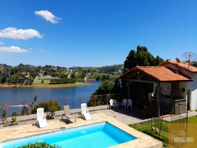 Sítio/chácara 2400m2 terreno c/está localizado Portal de Igarata .beira da represa Valor R