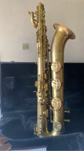 Sax Baritono susuki