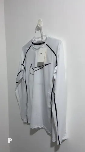 Camiseta Nike Pro Dri-FIT Manga Longa