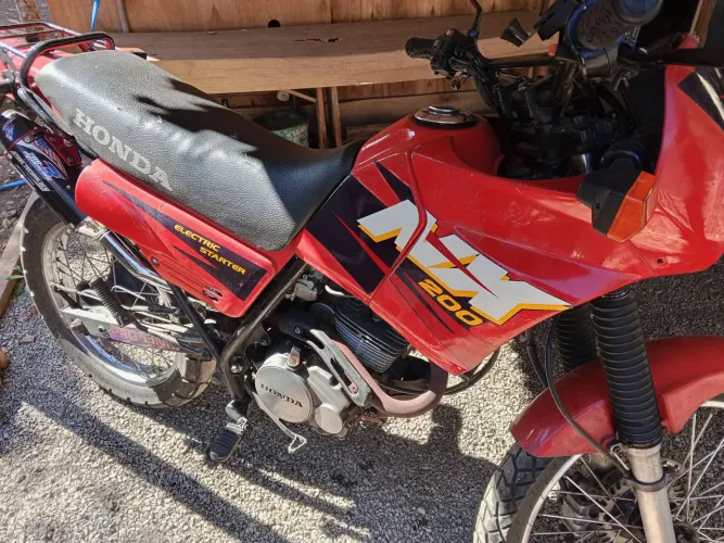 Honda NX 200