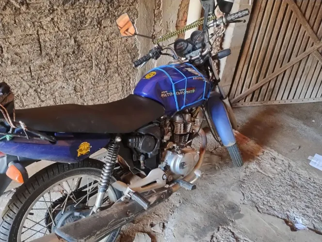 Vendo cg Titan 150 2005 ou troco por 250 cilindrada