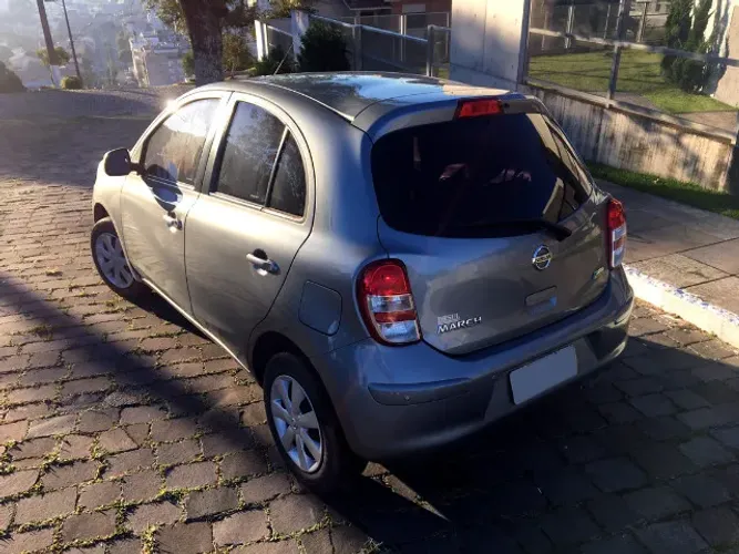 Nissan March S 1.6 16V Flex Fuel 5P 2014