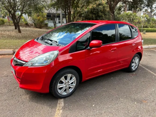 Honda Fit LX 1.4/ 1.4 Flex 8v/16v 5P Aut. 2014