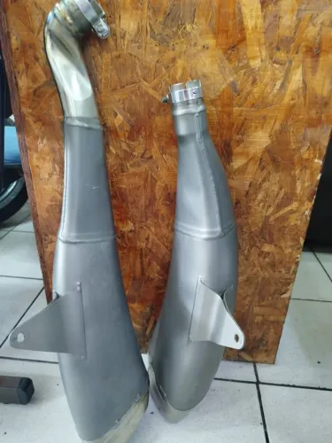 par de ponteiras Suzuki