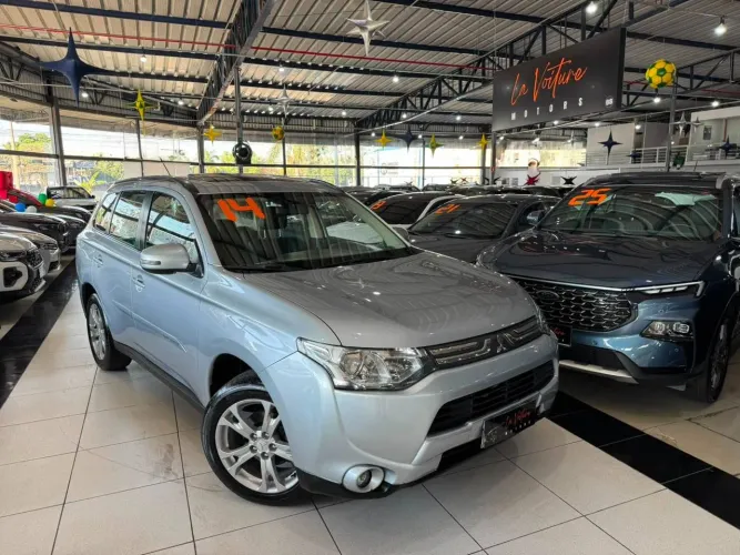 Mitsubishi Outlander 2.0 16V 160cv Aut. 2014