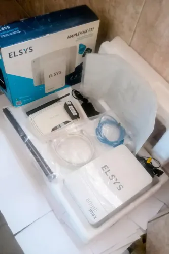 Elsys Amplimax EPRL18 Modem 4G LTE + Roteador 