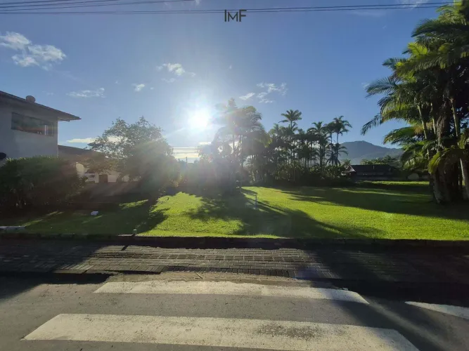 Terreno com potêncial comercial à venda em Rio dos Cedros/SC