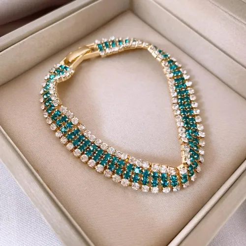 PULSEIRA VERDE E DOURADA