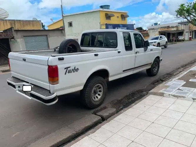 Ford F-1000 Super Diesel / Super Diesel Turbo 1994
