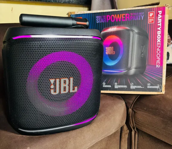 Caixa jbl encore 2