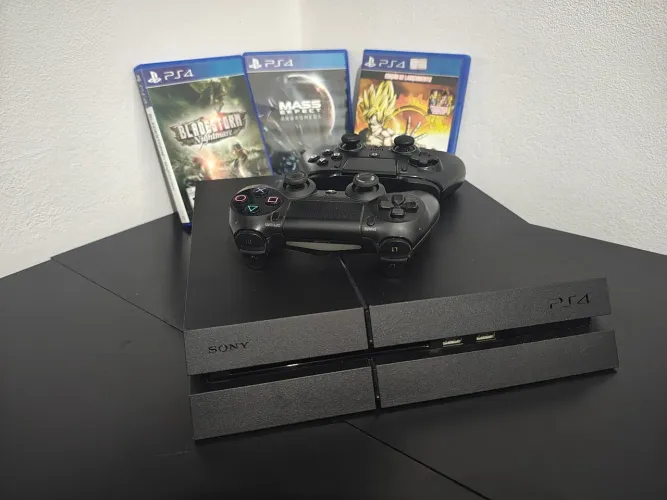Ps4 Fat 500 GB + 3 Jogos + 2 Controles + 3 meses de garantia