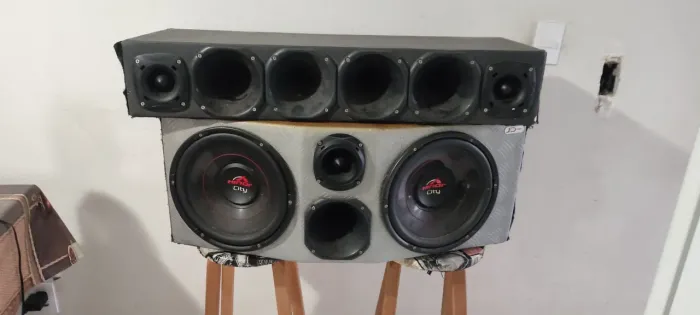 Vendo som pancadão