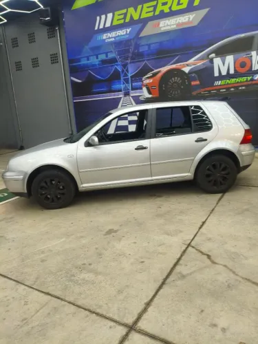 Volkswagen Golf 2.0/ 2.0 MI Flex Aut/tiptronic. 2001