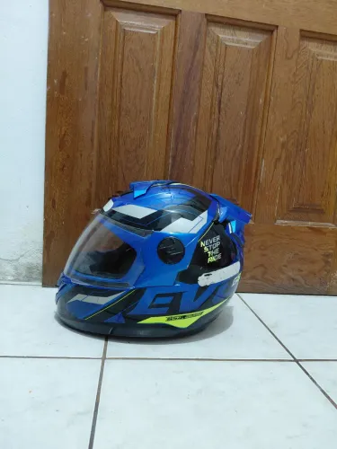 Capacete G8 EVO/ Tamanho 58