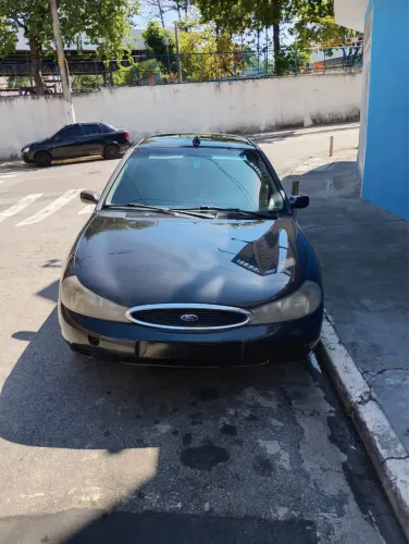 Ford Mondeo CLX 2.0i 4P MEC 1999